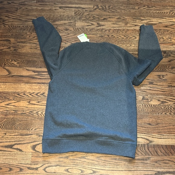 Brand new Sweatshirt - Picture 2 of 4